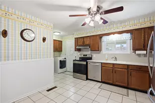812 Hollendale Dr, Kettering, OH 45429 - Photo 12