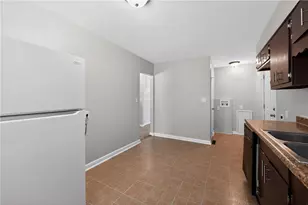 1947 Parkhill Dr, Dayton, OH 45406 - Photo 18
