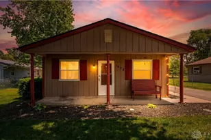 1972 John St, Hamilton, OH 45011 - Photo 2