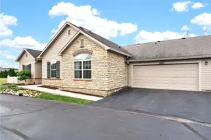 7049 Creekside Cir, Mad River Twp, OH 45323 - Photo 2