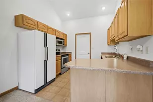601 Meadowview Ct, Franklin, OH 45005 - Photo 10