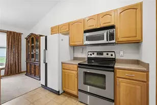 601 Meadowview Ct, Franklin, OH 45005 - Photo 12