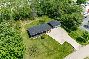 3332 Trubee Ln, Beavercreek, OH 45432 - Photo 2