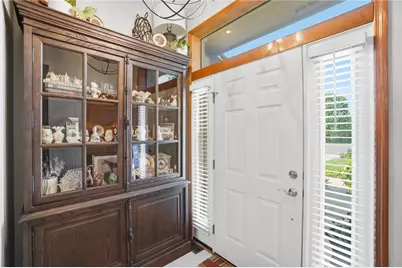 1715 Rockleigh Road, Washington Twp, OH 45458 - Photo 6