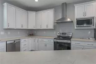 225 Pointe Oakwood Way, Oakwood, OH 45409 - Photo 8