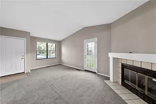 8454 Trowbridge Way, Huber Heights, OH 45424 - Photo 4