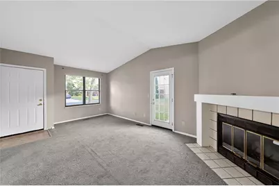 8454 Trowbridge Way, Huber Heights, OH 45424 - Photo 4