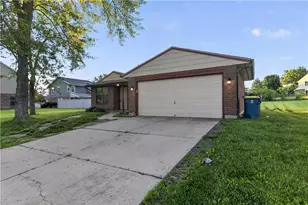 8454 Trowbridge Way, Huber Heights, OH 45424 - Photo 2