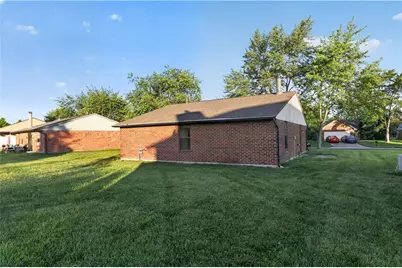 8454 Trowbridge Way, Huber Heights, OH 45424 - Photo 30