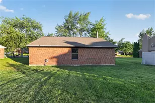 8454 Trowbridge Way, Huber Heights, OH 45424 - Photo 28