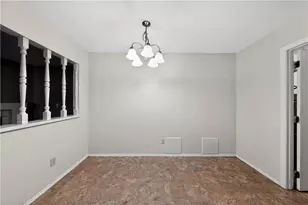 8454 Trowbridge Way, Huber Heights, OH 45424 - Photo 10