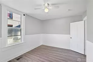 149 Boltin St, Dayton, OH 45403 - Photo 18