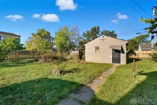 149 Boltin St, Dayton, OH 45403 - Photo 36