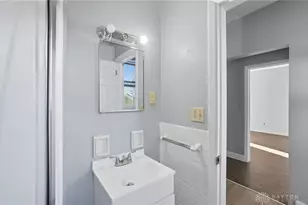 149 Boltin St, Dayton, OH 45403 - Photo 30
