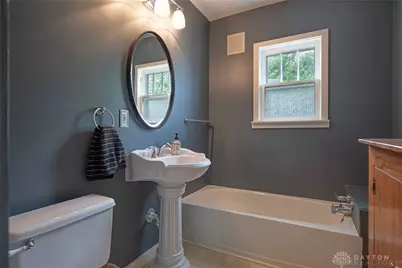 1039 E Central Avenue, Miamisburg, OH 45342 - Photo 24