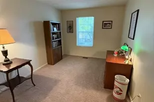 2094 Foxknoll Dr, Washington Twp, OH 45458 - Photo 16
