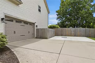 1973 Highlander Dr, Xenia, OH 45385 - Photo 4
