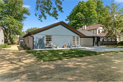 420 Clearcreek-Franklin Road, Springboro, OH 45066 - Photo 2