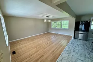 561 Buena Vista Rd, Harmony Twp, OH 45369 - Photo 2