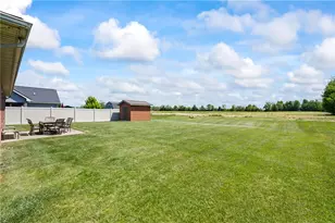 2317 Kiowa Ct, Piqua, OH 45356 - Photo 8