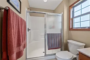2317 Kiowa Ct, Piqua, OH 45356 - Photo 2
