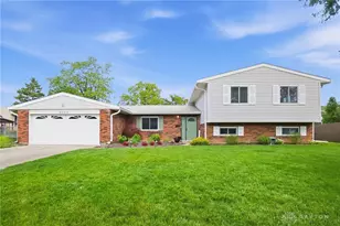 5025 Artesia Dr, Kettering, OH 45440 - Photo 2