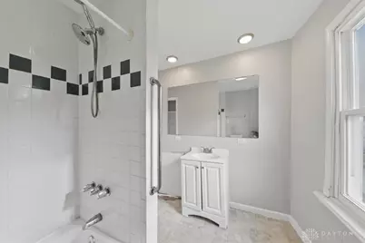 240 S Torrence Street, Dayton, OH 45403 - Photo 18