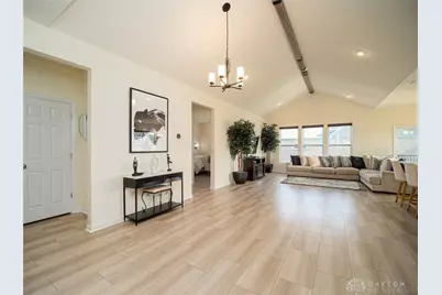 10015 Washington Glen Drive, Dayton, OH 45458 - Photo 4