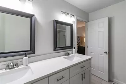8049 Plantation Drive, West Chester Twp, OH 45069 - Photo 24