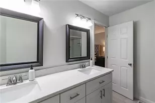 8049 Plantation Dr, West Chester Twp, OH 45069 - Photo 24