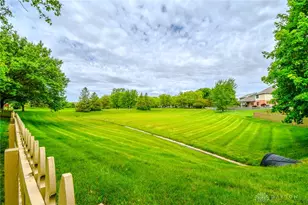 205 Charlie Dr, Englewood, OH 45315 - Photo 40