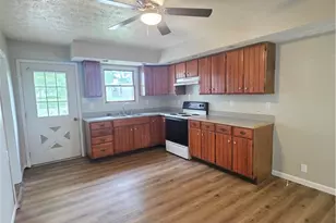 308 S Main St, Lewisburg, OH 45338 - Photo 32