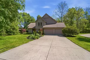 1241 Wind Field Ct, Washington Twp, OH 45458 - Photo 4