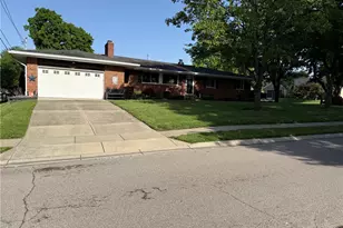 459 Glenview Dr, Lebanon, OH 45036 - Photo 4
