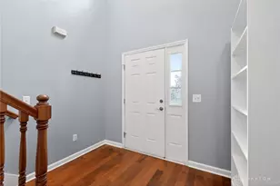 3927 Augusta Rd, Miami Township, OH 45342 - Photo 4