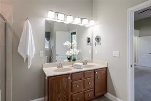 1491 Fair Hill Ct, Beavercreek Twp, OH 45385 - Photo 12