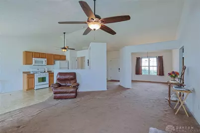 4281 Bergamot Drive, Tipp City, OH 45371 - Photo 10