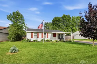 204 Winchester Street, Bethel Twp, OH 45344 - Photo 2