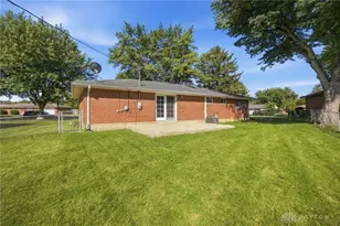 300 Capri Pl, New Lebanon, OH 45345 - Photo 24
