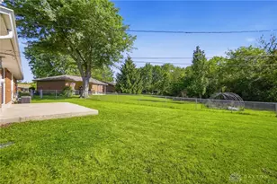 300 Capri Pl, New Lebanon, OH 45345 - Photo 28