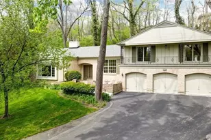 419 Oakmead Pl, Oakwood, OH 45419 - Photo 1