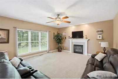 2162 Marchfield Way, Beavercreek, OH 45434 - Photo 14