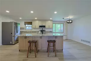 3573 Kemp Rd, Beavercreek, OH 45431 - Photo 8