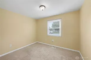 3020 Sudbury Dr, Kettering, OH 45420 - Photo 8