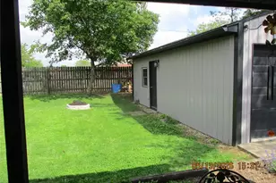 810 Bayberry Dr, New Carlisle, OH 45344 - Photo 26