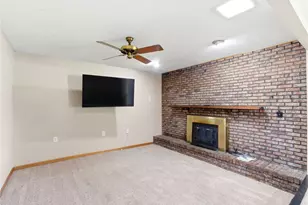 3071 Axe Dr, Bath Twp, OH 45324 - Photo 8