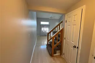 1139 Bay Harbour Circle, Washington Twp, OH 45458 - Photo 8