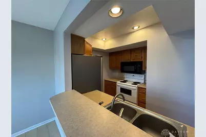 1139 Bay Harbour Circle, Washington Twp, OH 45458 - Photo 12