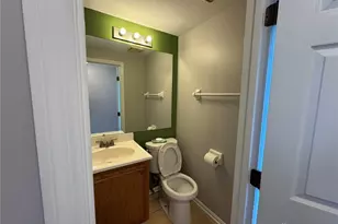 1139 Bay Harbour Circle, Washington Twp, OH 45458 - Photo 6