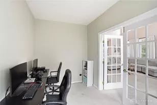 2133 Dunshire Ct, Miami Township, OH 45342 - Photo 8